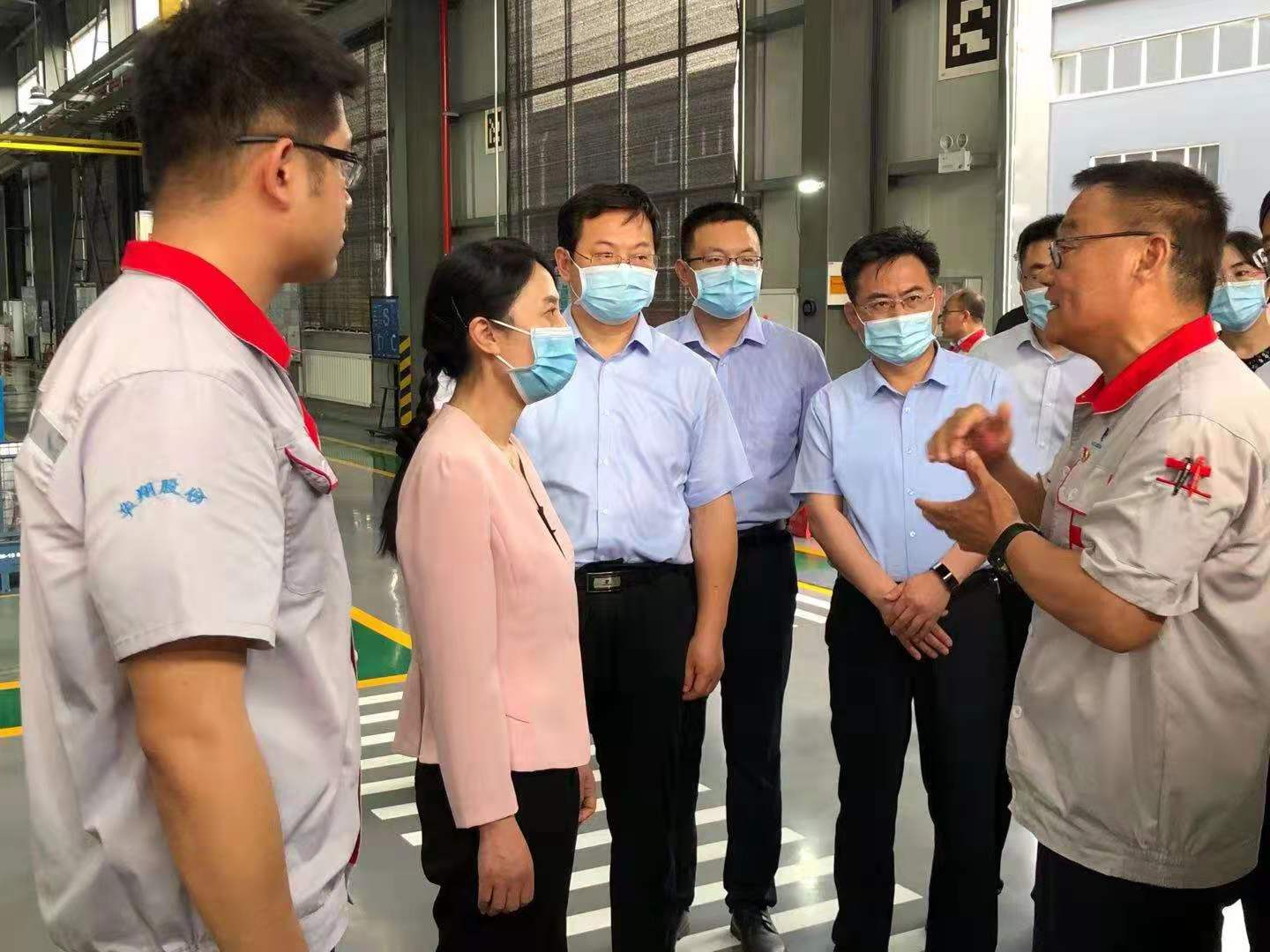 省委常委、組織部部長陳安麗蒞臨我司調(diào)研企業(yè)黨建及運(yùn)行情況